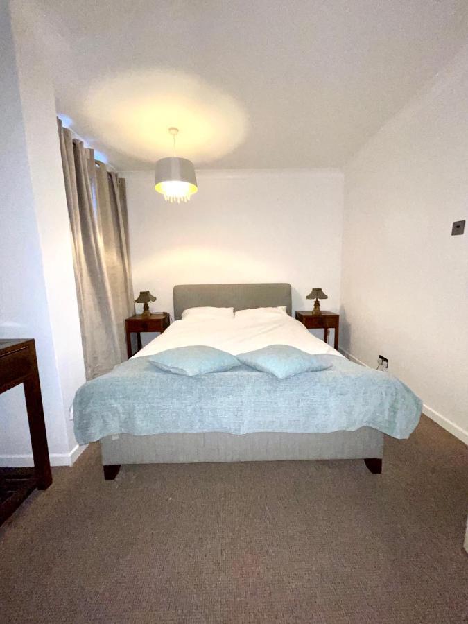 Two Bedroom Apartment Pimlico ロンドン エクステリア 写真